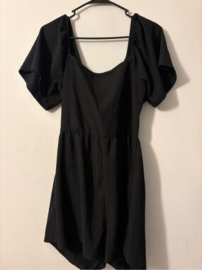 SHEIN Black Puff Sleeve Square Neck Jumpsuit